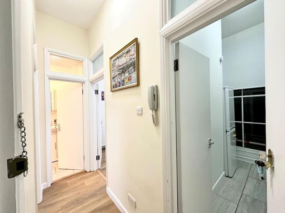 The Euston Guest House -60 런던 외부 사진